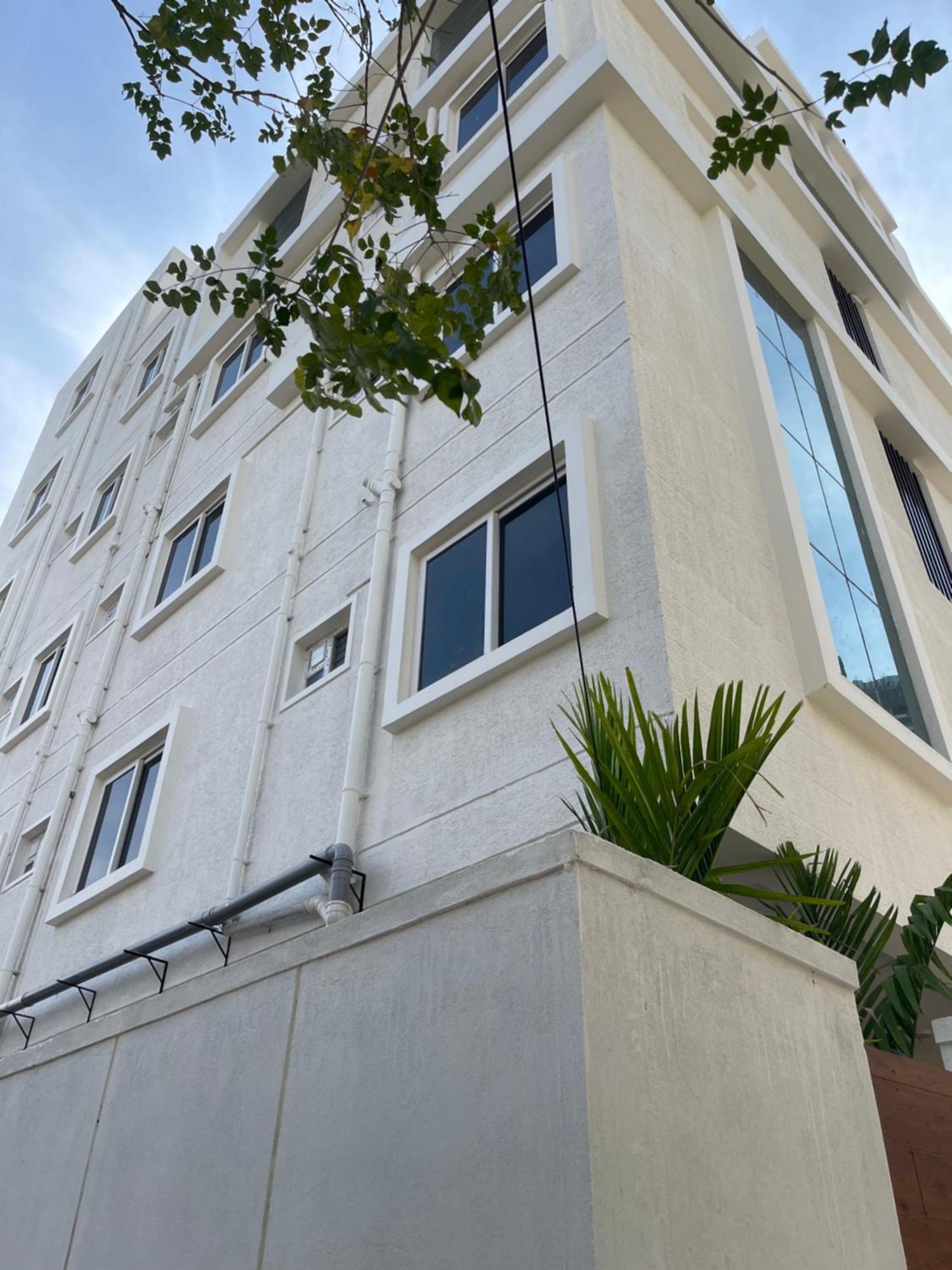 Neocon Suites Hajdarábád Exteriér fotografie